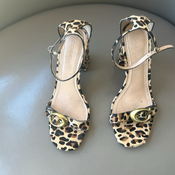 Coach leopard Sandal - Picture 2 of 6